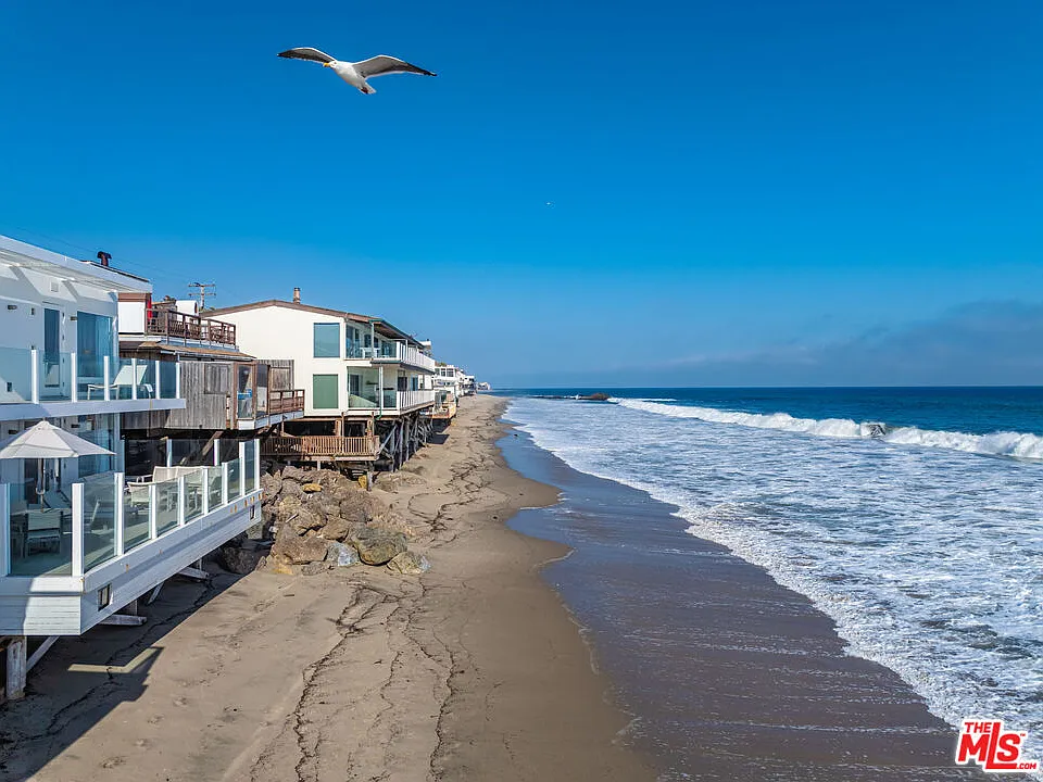 25212 Malibu Rd