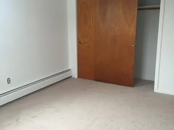 7 Meridian St, Malden, MA 02148