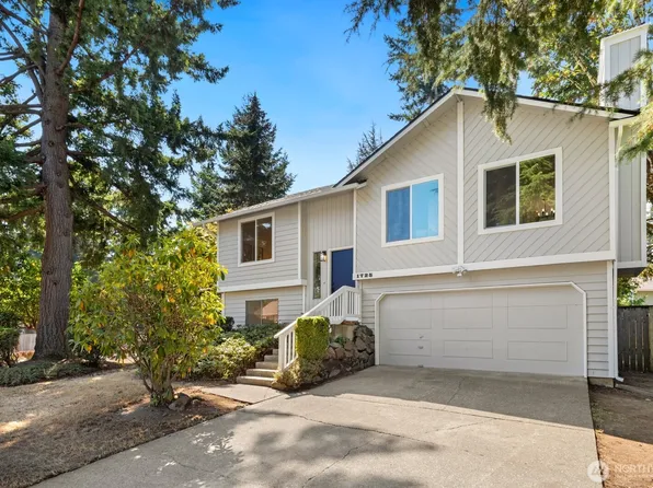 1725 211th Place NE, Sammamish, WA 98074