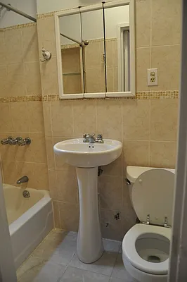 Rented by Sky Management | media 42