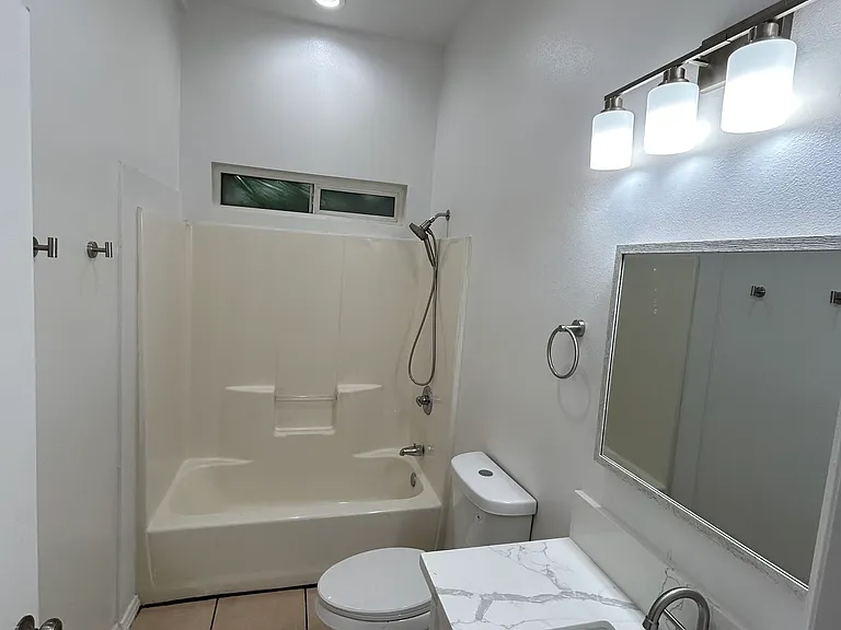 6446 Palm View Ave — Photo 5
