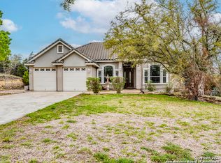1029 Victoria Ln, Spring Branch, TX 78070