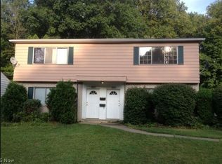 1851 Cromwell Dr, Akron, OH