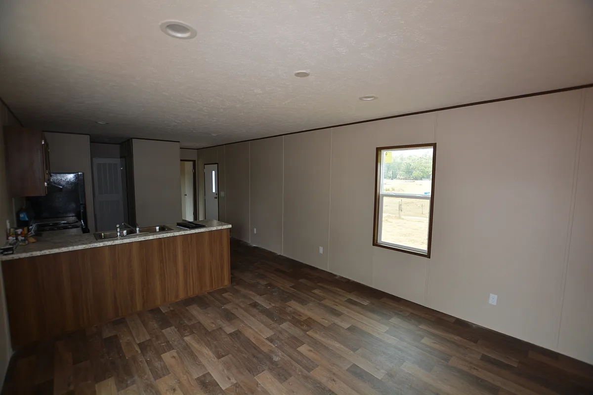 Building Photo - 2726 Shamrock Dr E #3