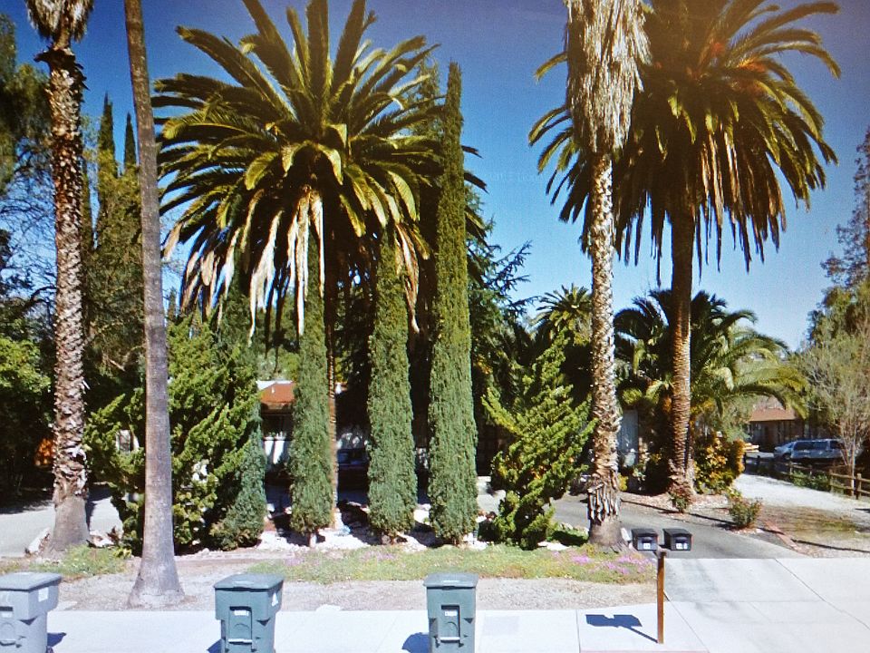 1st image of 44 Kirk Ave