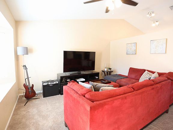 2nd image of 20428 N 32nd Dr
