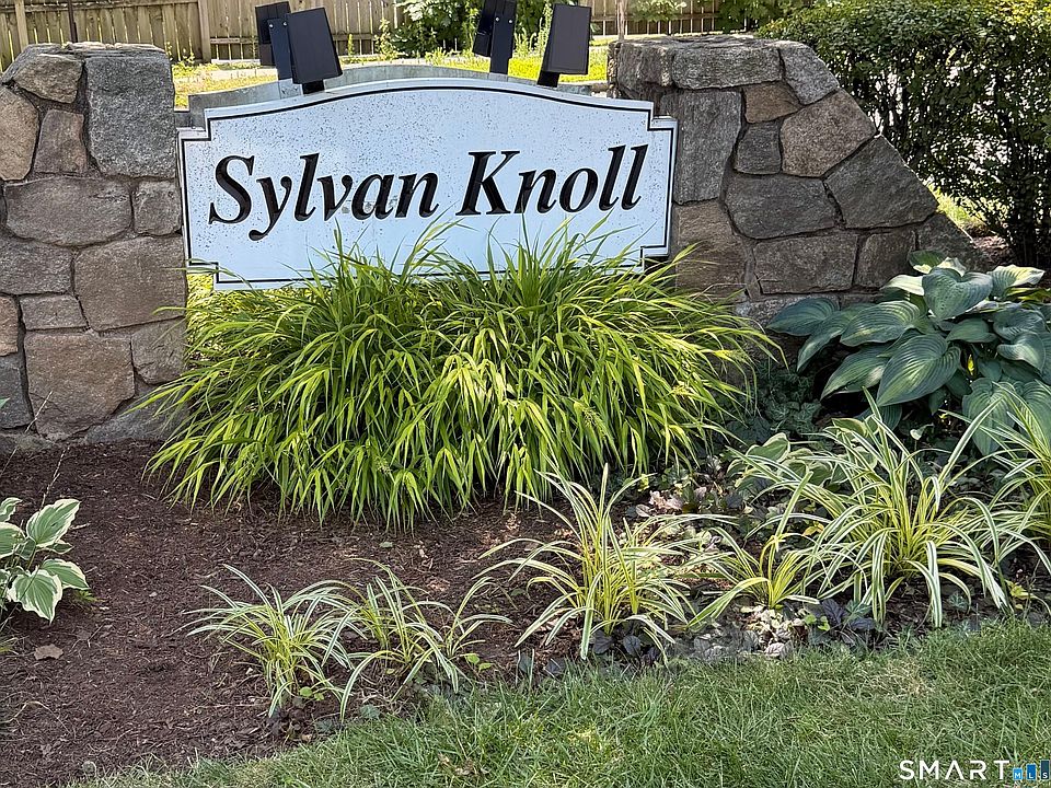 1st image of 212 Sylvan Knoll Road