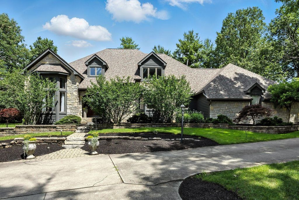 Real estate listing image