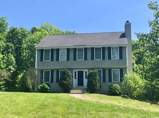 112 Providence Rd, Westford, MA 01886