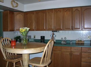 33 Hilton Rd, Mount Holly, NJ 08060