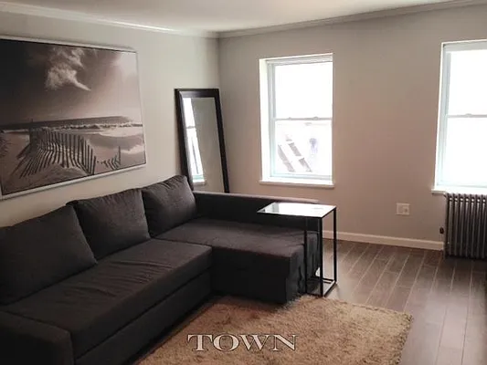 Rented by Town Residential | media 11