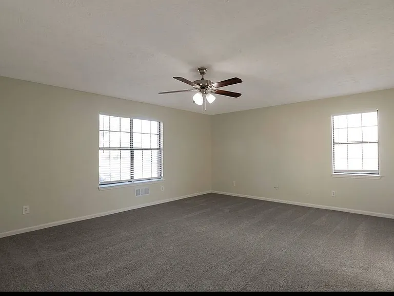 751 Arbor Hill Dr — Photo 1