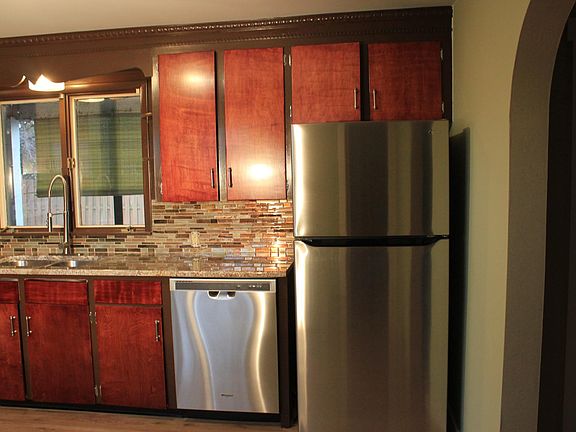 5th image of 330 E Campbell Ave #1