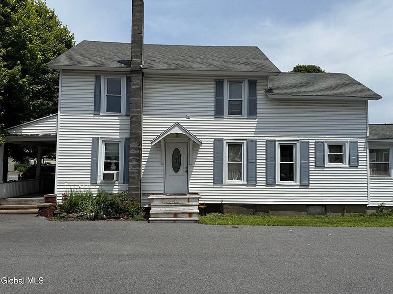 3rd image of 294 Main Street