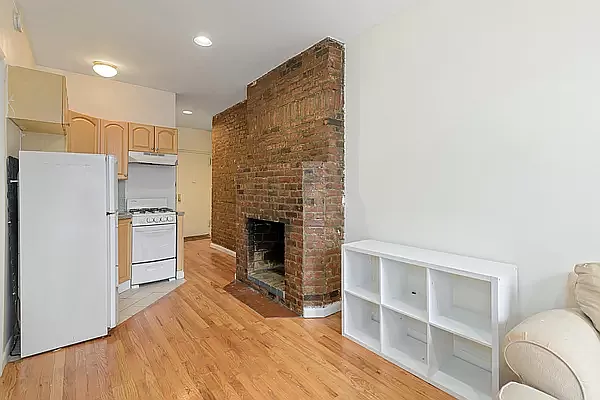 309 East 95th Street — Photo 2