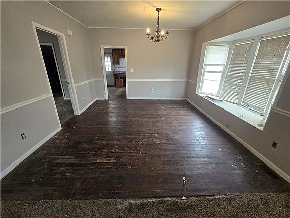 4th image of 339 Pacific Ave