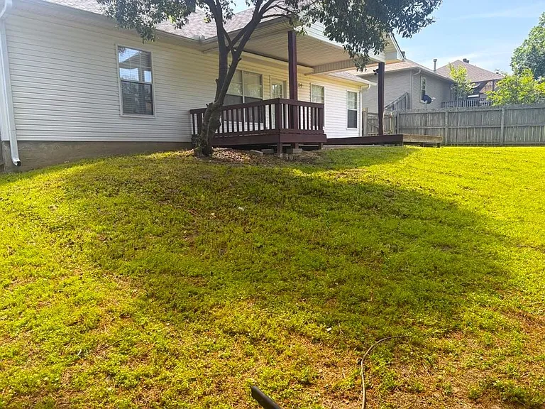 2225 Redwood Dr — Photo 14