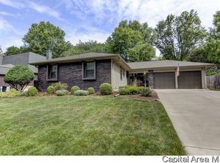 113 Pinehurst Dr, Springfield, IL 62704