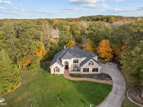 27047 S Pebble Beach Ct, Crete, IL 60417