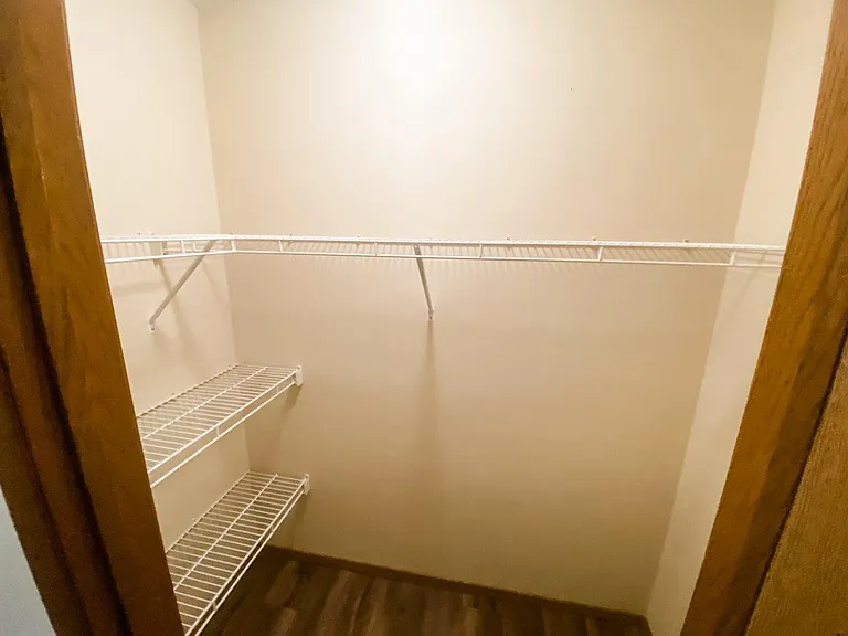 Heritage Apartments — Photo 17