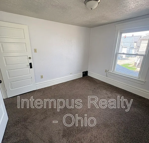 356 Rankin St — Photo 23
