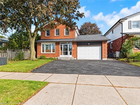 10 Atlas St, Hamilton, ON L8J 2B8