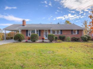 4918 Mount Holland Dr SW, Roanoke, VA 24018