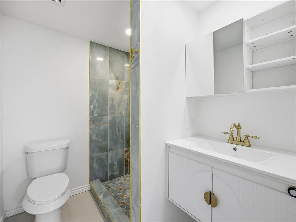 3 bed, 1655 sqft, $2,700 — Photo 3