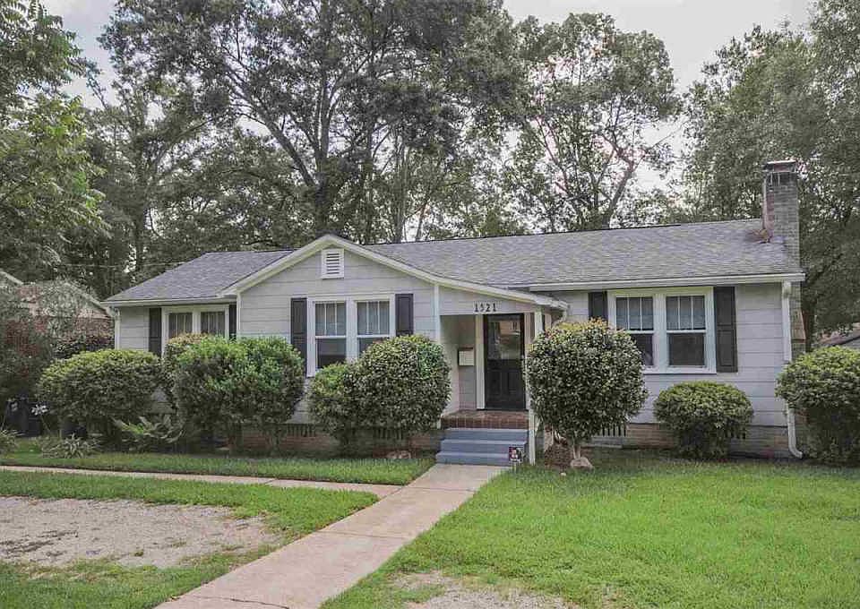 1st image of 1521 Colonial Dr