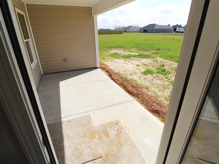 406 Noble Ct — Photo 12