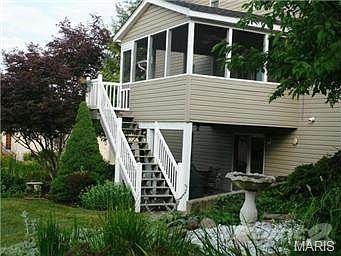 4th image of 807 Hillcrest Dr