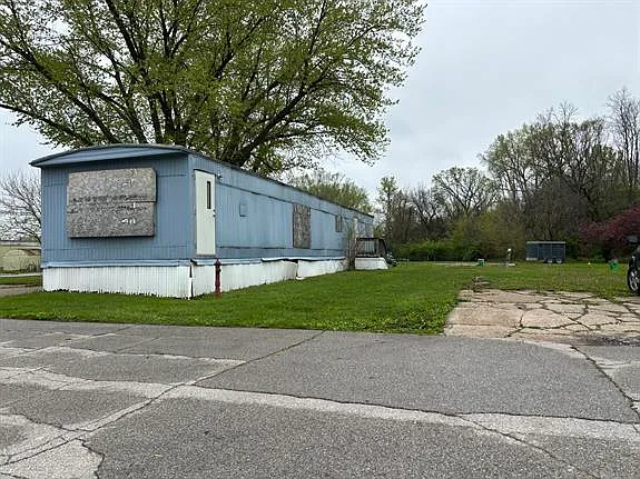 55 Lincoln Ave — Photo 15