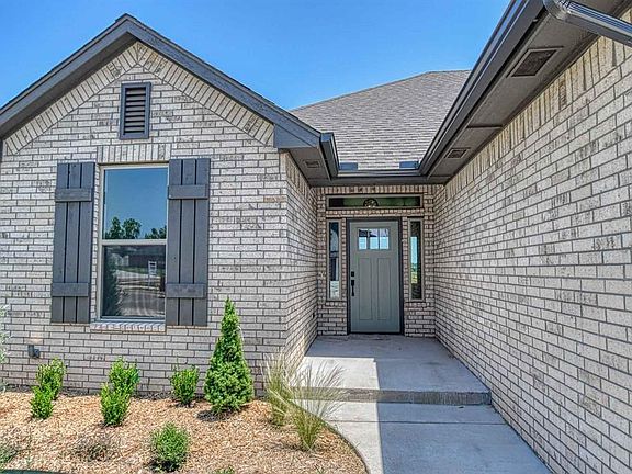 2nd image of 4604 Bermuda Dr