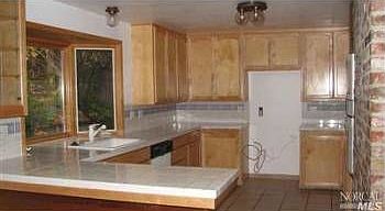 1st image of 14 Oak Springs Dr
