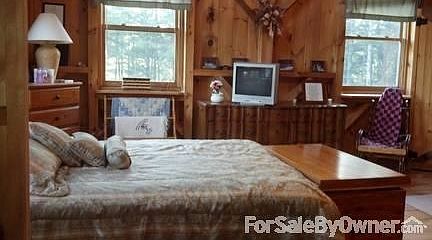 Close up of bar in dining room