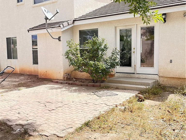 7709 Brilliant Forest St — Photo 17
