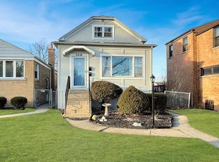 7416 W Palatine Ave, Chicago, IL 60631