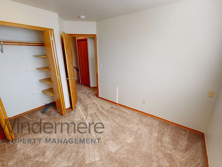 743 N Roosevelt St — Photo 10