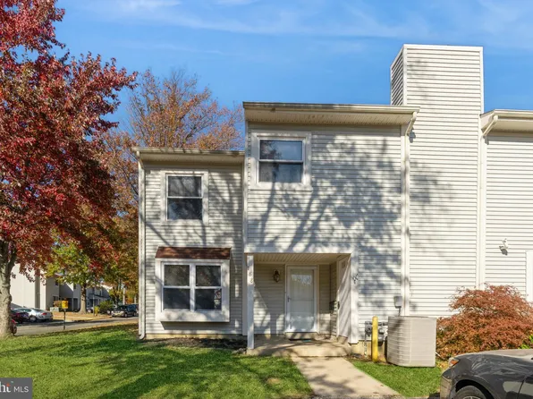 188 Cypress Ct, Marlton, NJ 08053