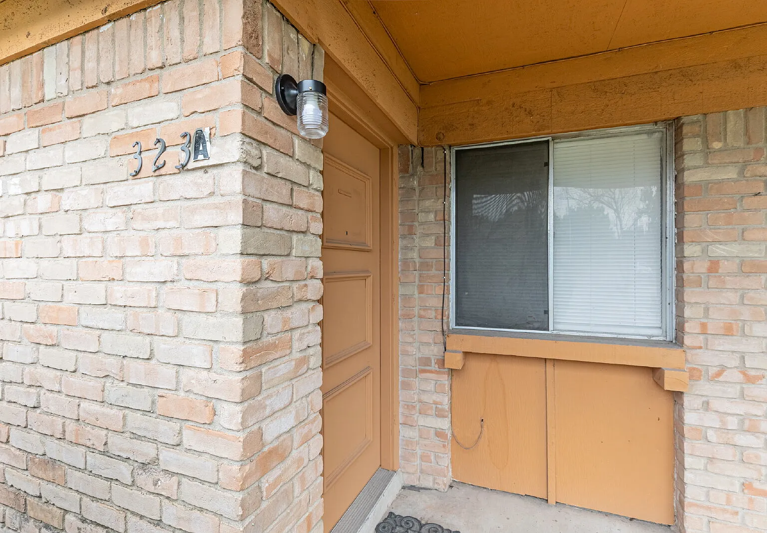 3 bed, 1.5 bath, 1050 sqft, $1,395 — Photo 4