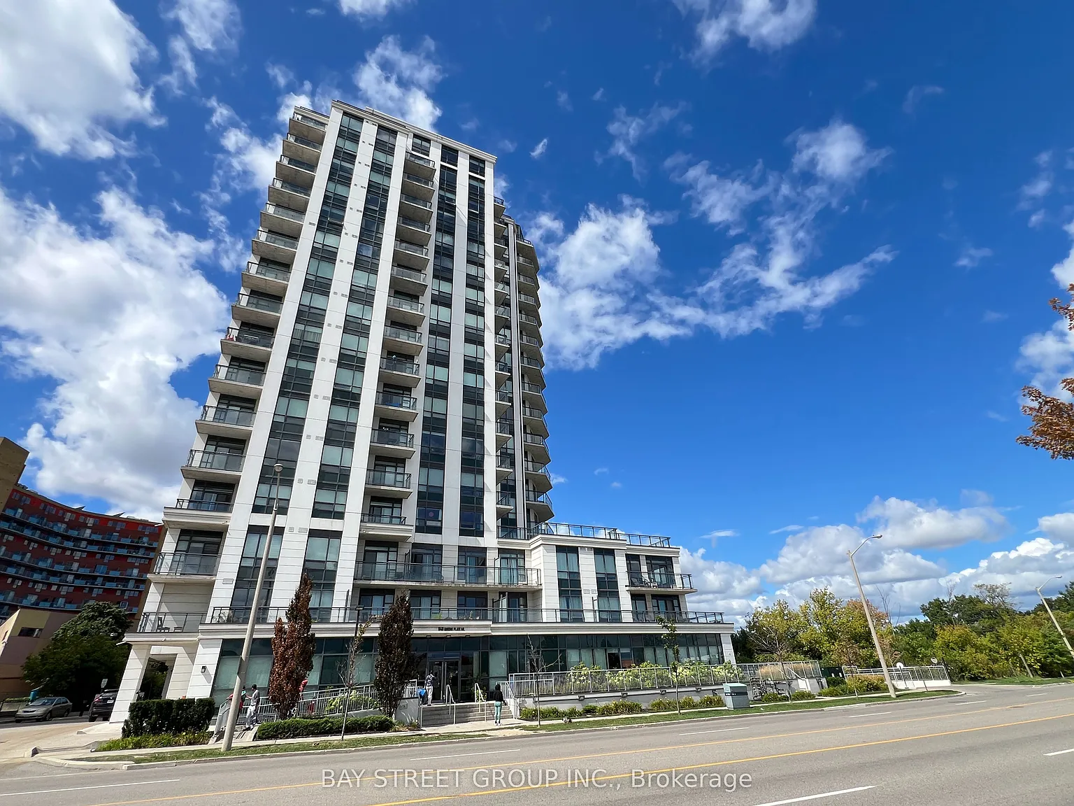 2 bed, $2,300 — Photo 1