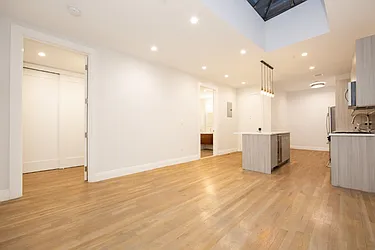 Rented by Living New York