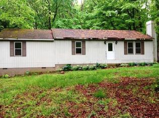 1587 Old Apple Grove Rd, Mineral, VA 23117