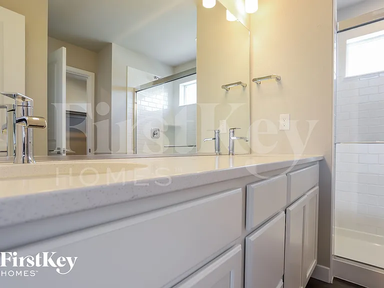 10376 Horton Dr — Photo 8