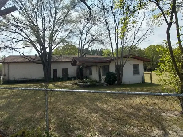 1637 W Highway 38, Latta, SC 29565