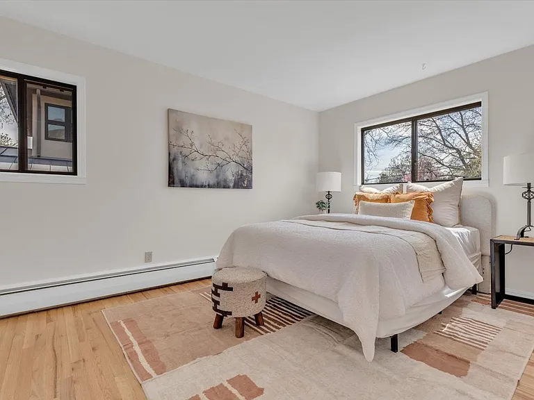 650 Hartford Dr — Photo 35