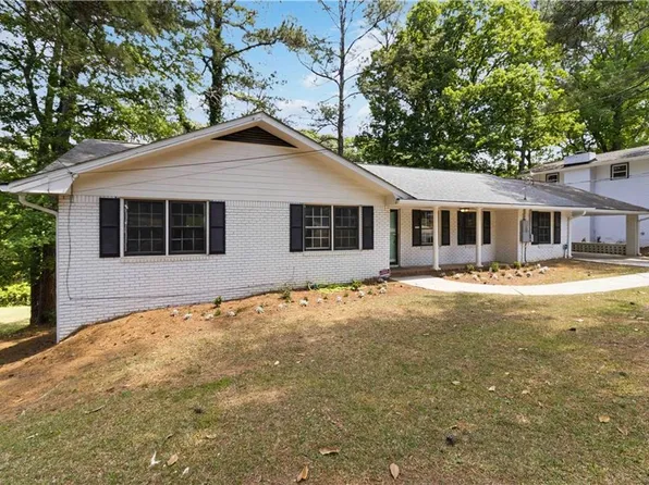 4204 Williamsburg Dr, College Park, GA 30337