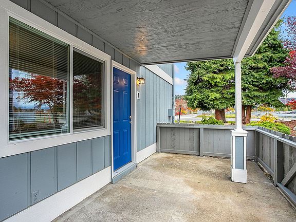 2nd image of 1412 Valley Ave E #5