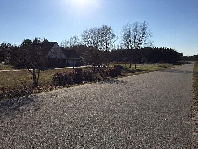 1st image of 0 Balmoral Dr