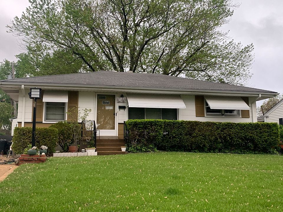 1st image of 1185 Saint Bernadette Ln